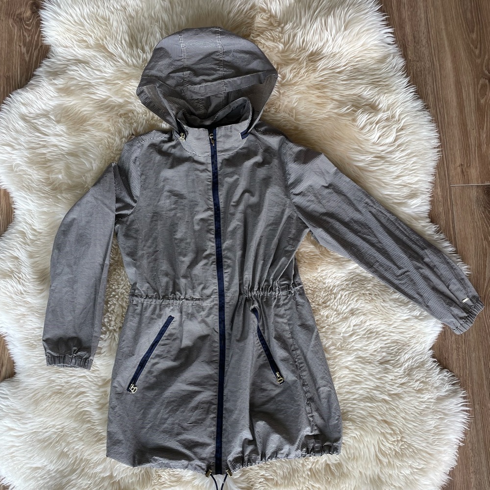 EUC Tommy Hilfiger Rain Coat